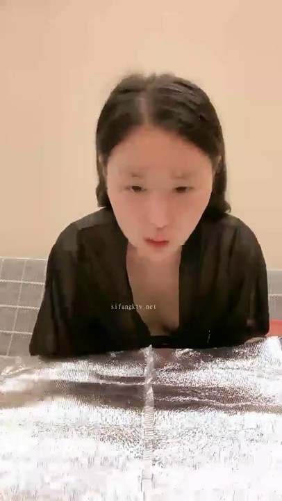 新人！清纯女神！美的过分~【喇叭花】无套啪啪！我先射了~清秀反差，真美！5