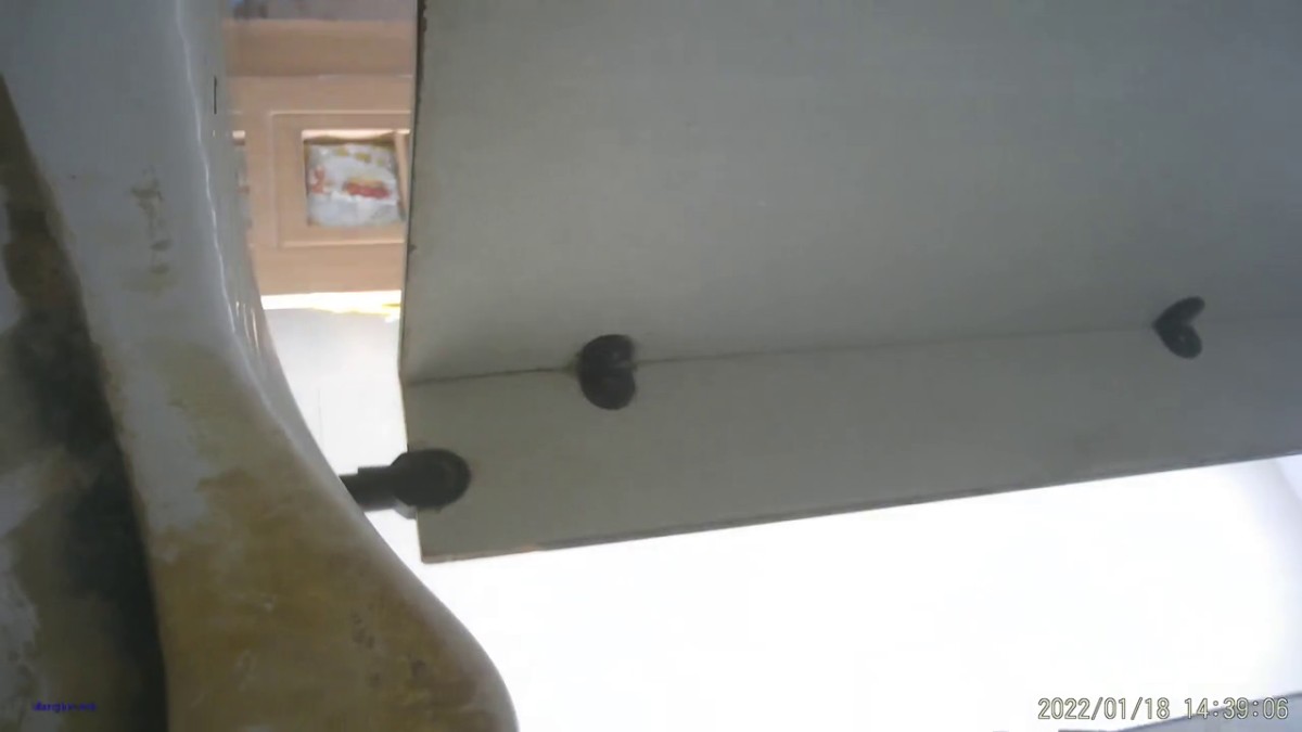 3月最新未流出过纸箱厂女厕22-1月 全景后拍超近视角 超多大屁股4K高清版