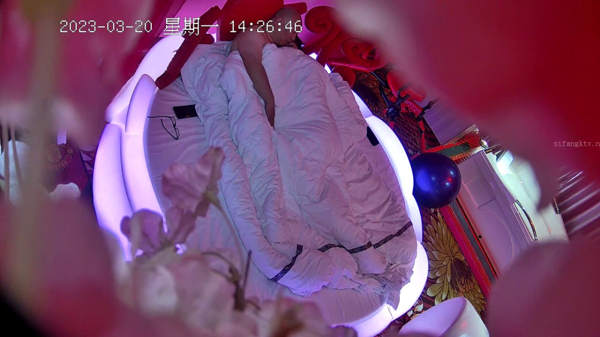 2023-3-20流出情趣酒店偷拍 土豪胖哥下午幽会朋友媳妇开房偷情