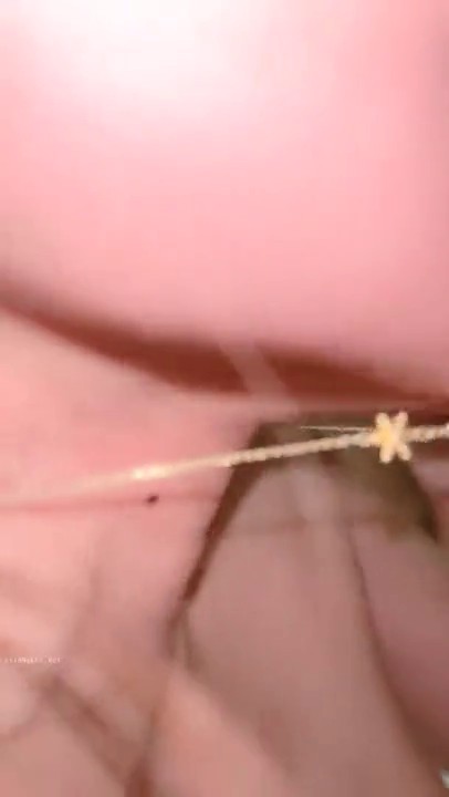 淫水直泄~【黛西老师】商场~马路~树林~勾搭技师内射一屁股~露脸，真实刺激，时刻提防路边的行人-黛西4-12