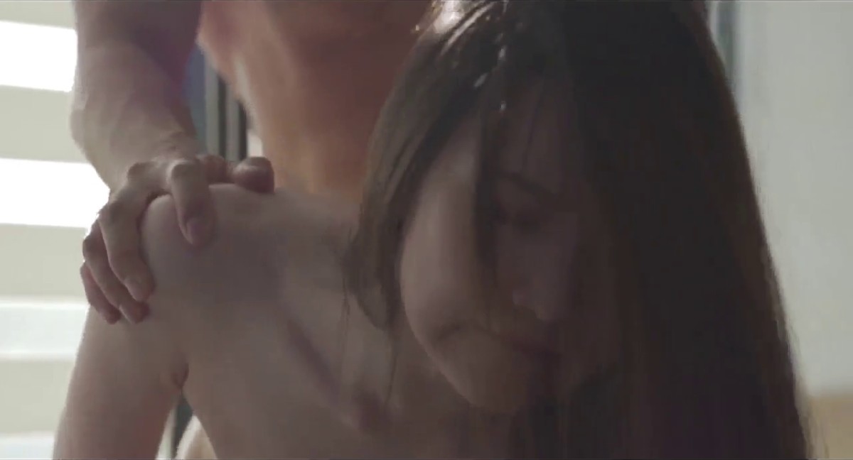 妹子漂亮挡不住冲动硬作品《美女宿舍》字幕佳作 几个美女质量很高大奶翘臀这些性感姿势一看性奋想操进去