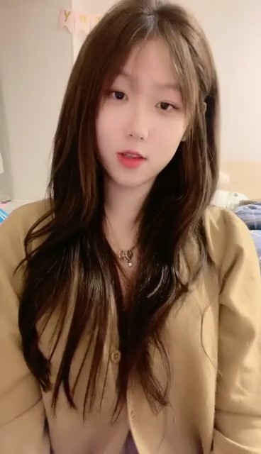 你的理想初恋女友！【喵萝莉】童颜巨乳~可骚可甜~完美2