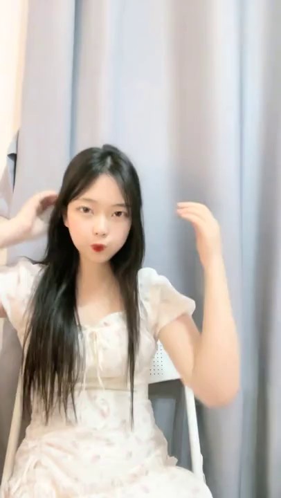 纯纯学妹下海兼职！！【叶罗丽精灵梦】青春的味道~手指扣B，这小脸蛋，小美女一个让人想犯罪1