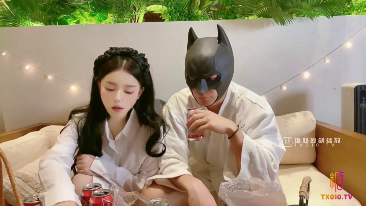 窈窕身材露脸青春抚媚美少女 ▌御梦子▌首次肉搏大战 强上醉酒御姐 被男主大屌后入狠狠抽射