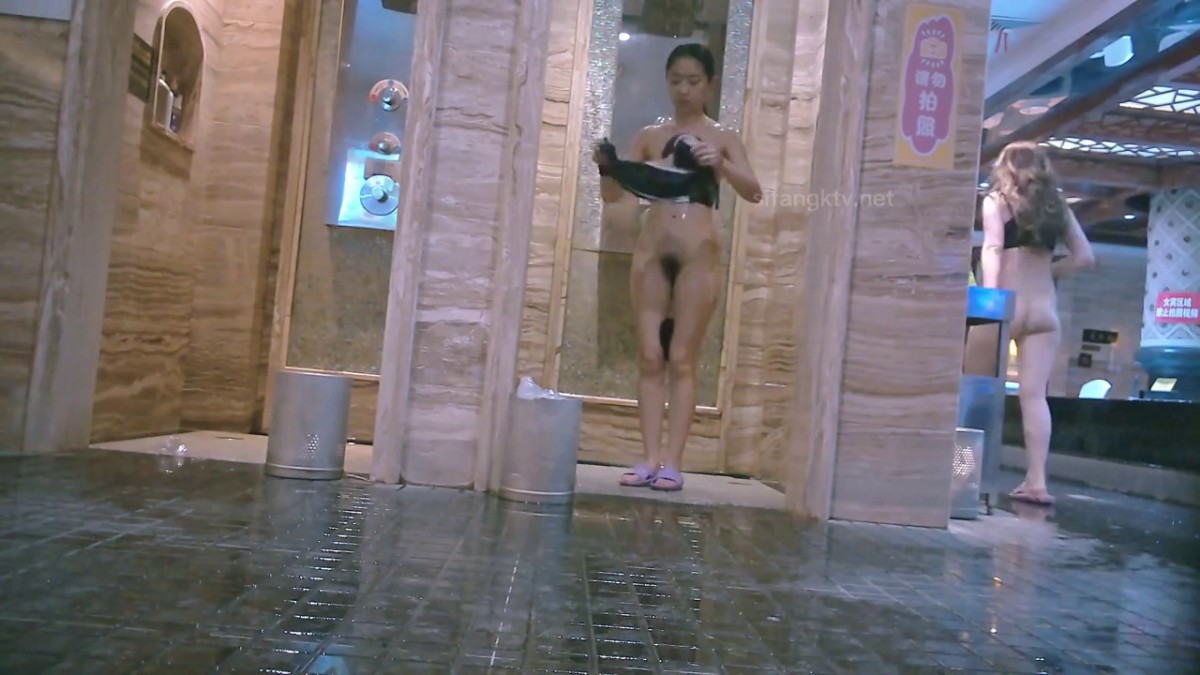 宾馆偷拍校服大奶美女偷偷翘课和男友开房 几个小时换着样的干 被狠狠操了3次