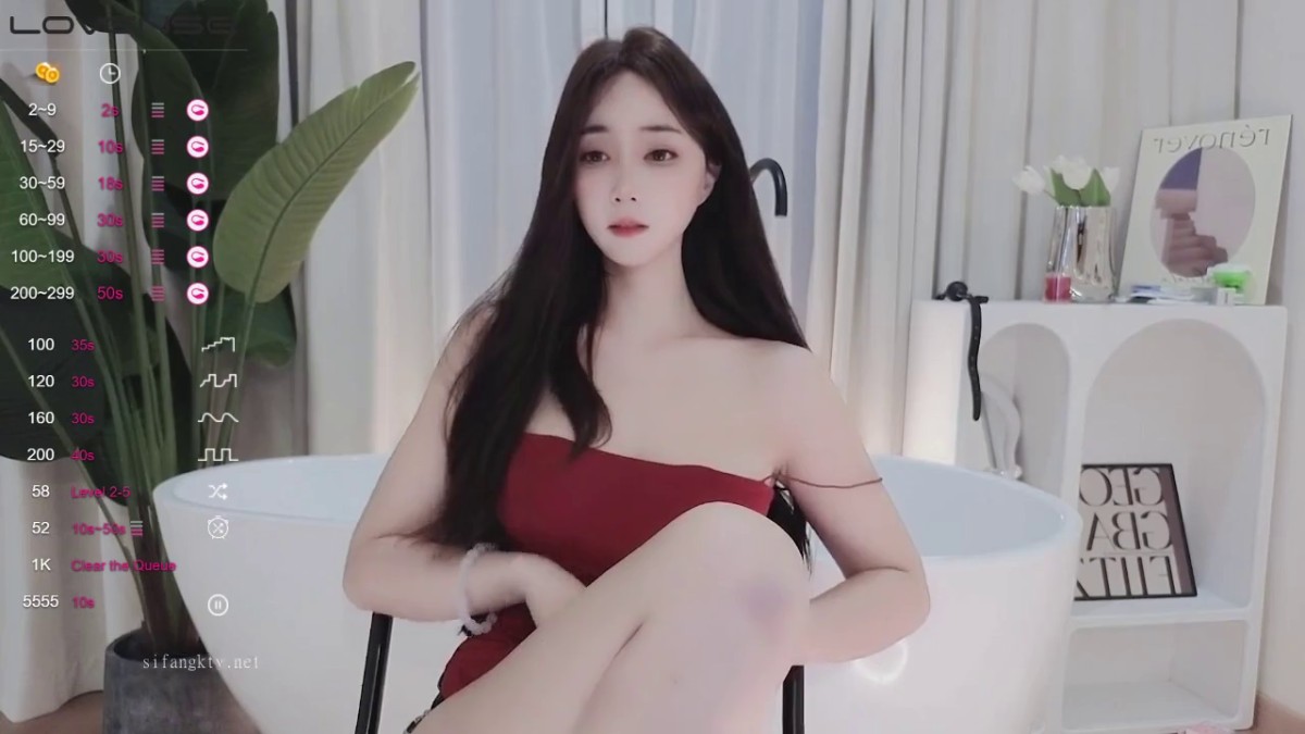 天使来了！【Aricia】美得不可方物，身材颜值堪称完美