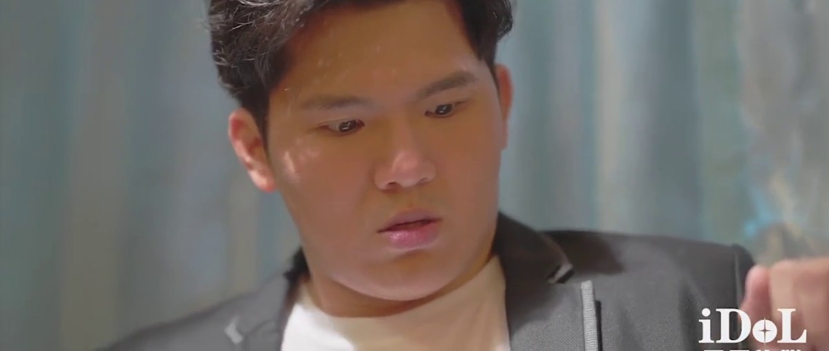 爱豆传媒 ID-5368 保镖干上爆乳女助理-慧敏.