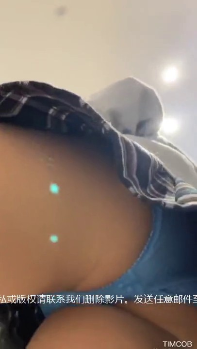 偷窥小少妇鲍鱼