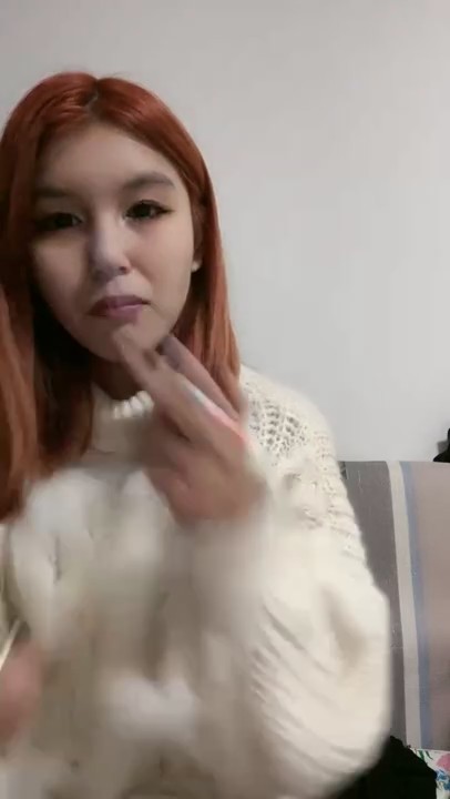 颜值姐妹花双女诱惑！骚穴震动棒互插！性感连体网袜，道具轮番上阵，搞的挺舒服，娇喘呻吟不断