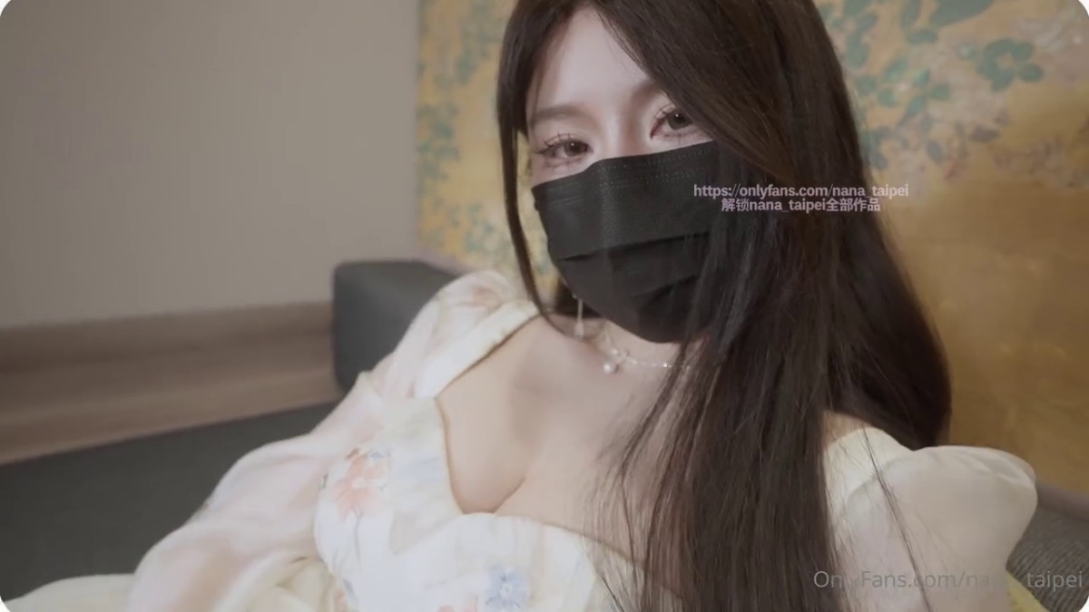 极品白虎网红小姐姐NANA 和男朋友參加了交換女友“我的老公是个变态