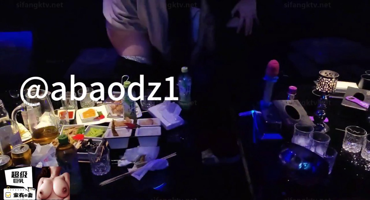 2024年2月，推特巨乳，【家有e妻】，最新与两位男模粉丝KTV4P终章篇