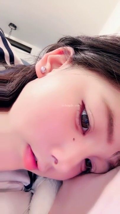 -精品重磅】，顶级校花来了！美到炸，清纯校园风小姐姐【取悦】刚下海就被操！满满撸点.2