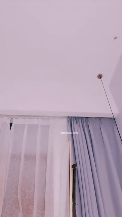 挑战全网最馒头的B~【19岁女孩】江苏少女白虎一线天 超大奶1 (4)