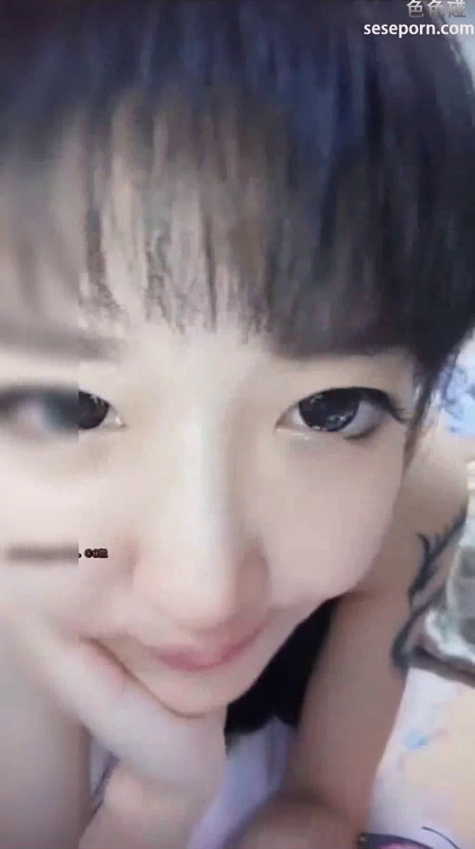 女神级白嫩性感的瞳孔大美女家中首次手机直播操逼内射视频秀,干净粉嫩的极品穴让人激情高傲,欲罢不能!国语