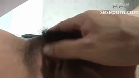 真昼間からラブホでハメまくる人妻