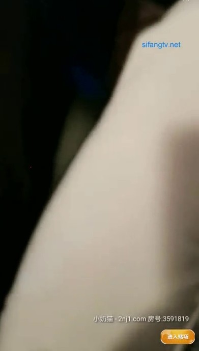 【野狼出击老王回归】实力泡妞，我看你不错想嫁给你：你每天操不同的女人，我去约炮各种男人，好不好 哈哈哈，有趣的对白 开炮！