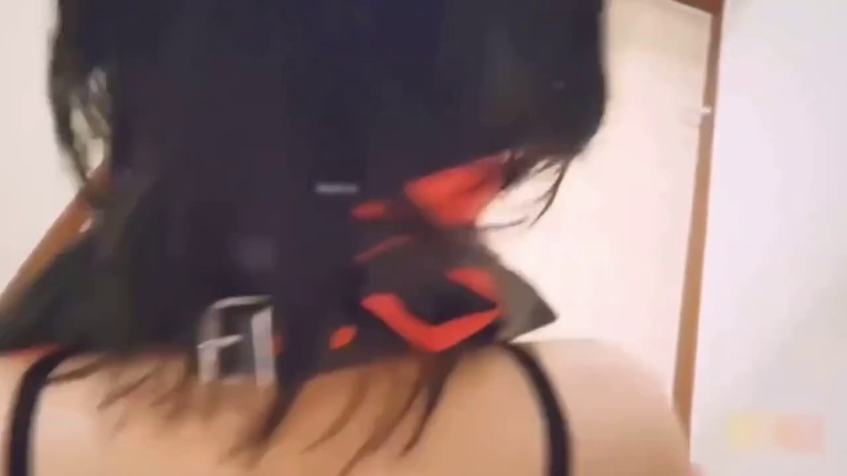 小母狗彻底沦陷！青春少女萝莉粉嫩白虎被金主爸爸戴眼罩捆绑，干到双腿打颤内射中出