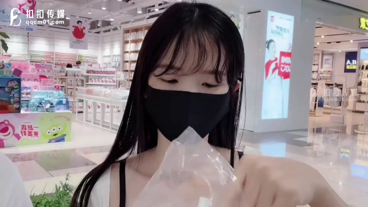 果冻传媒FSOG-009租赁女友的附加服务