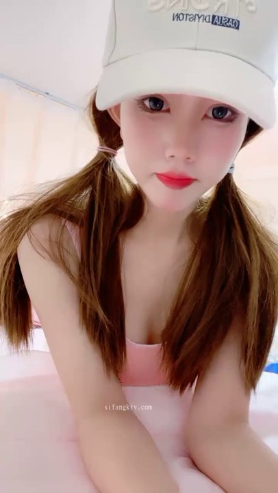 女神好美！【乔乔Loveee】颜值无敌~身材无敌~粉逼特写