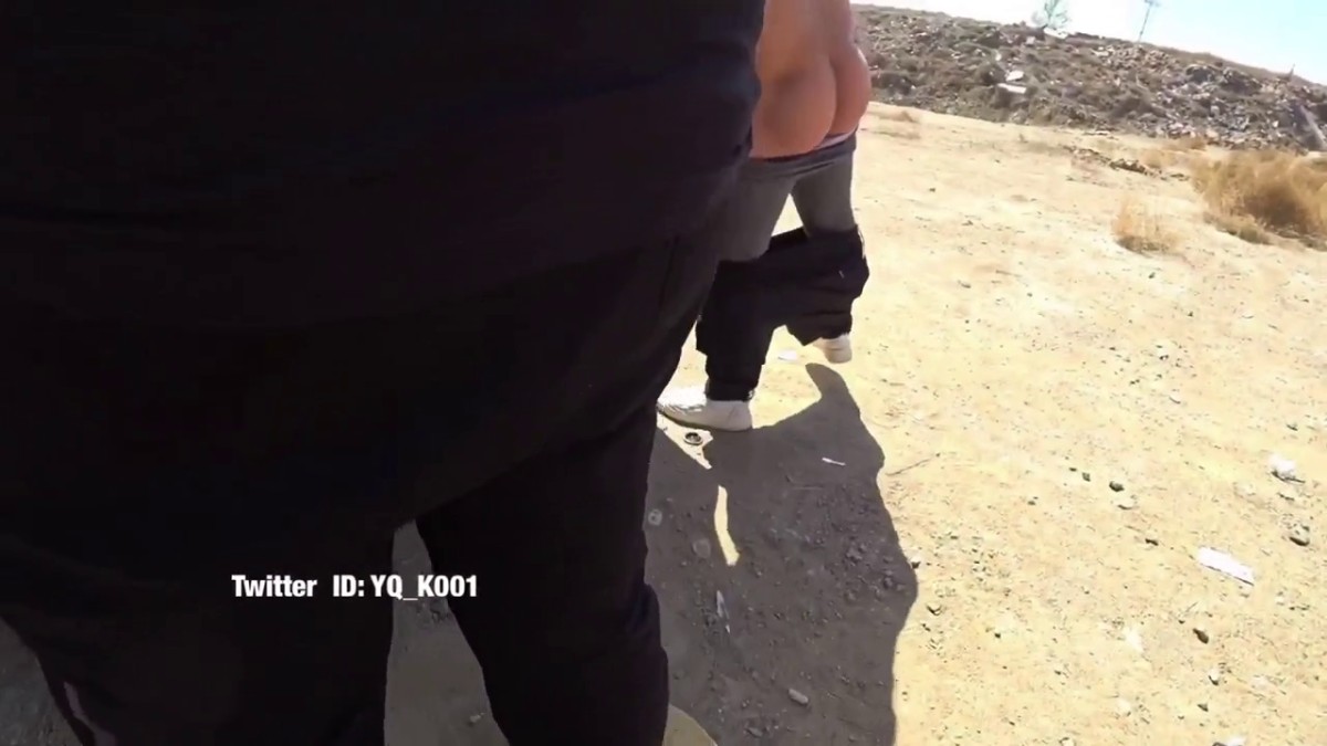 大神YQK重磅巨作，驱车户外建筑工地旁群交盛宴，车轮战