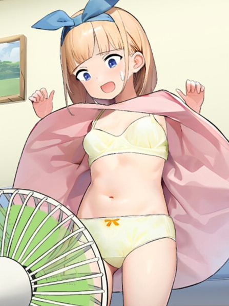 隐藏偷拍～用隐形摄像机在家里拍个够！～