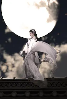 被父亲改造成触手怪的女儿