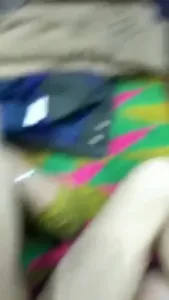 初中老师遇见她要钱 维族