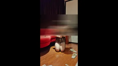 调教刚收的小母狗