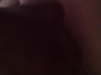 用手让她爽翻天