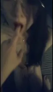 眼镜妹露脸口交