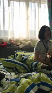 “别看，我害羞”大学生空姐和男友甜蜜做爱