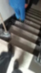 [原创] 楼道保洁阿姨，偶遇打扫卫生，随即拉到屋里口交偷情内射