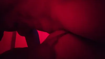 枪挑黑皮辣妹（坐标022）