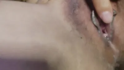 老婆发的自拍，短了点