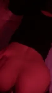 出租屋内后入狠操饥渴黑丝少妇 口活很好