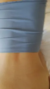 怎么样才能让女朋友心甘情愿跟我3p？