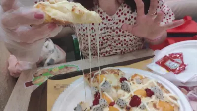 白浆肆意，比披萨拉丝还多，偷情全程，极品骚货