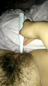 电动牙刷惩罚小黑母狗（有完整版）