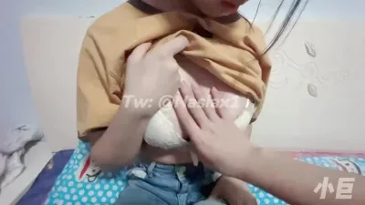 18岁F奶动漫身材小姐姐 自拍达人认证