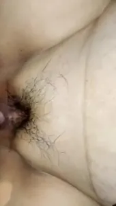 马油黑丝肥臀长奶头蝴蝶逼熟女