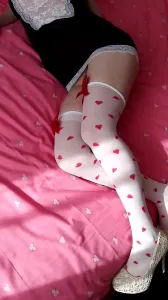 粉色套套大战学生妹娇妻，反差表床上特别骚