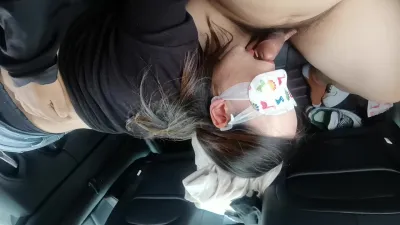 巨乳人妻偷情车震