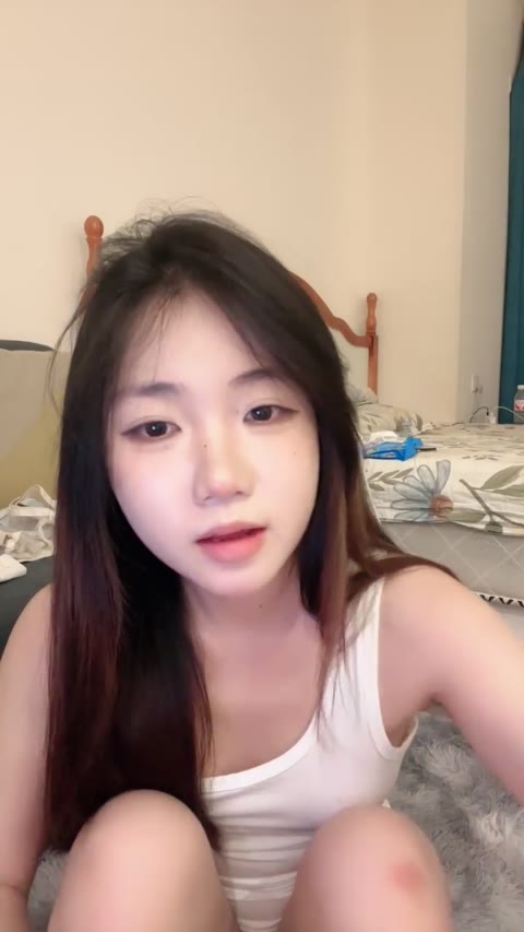 1683646562_20250519-004055-598在校猫猫