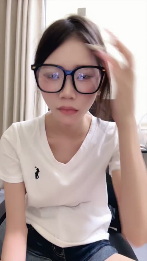 71820204(3)10.3 广西嫩妹