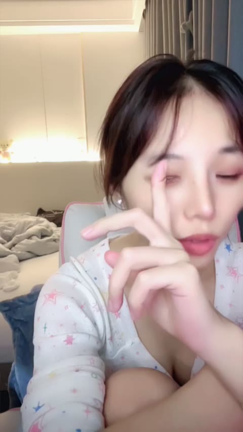 少女粉小艺_20250926-004855 (1)