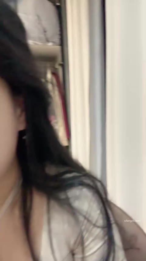 95618190_乌桃厚乳_20250919_215920